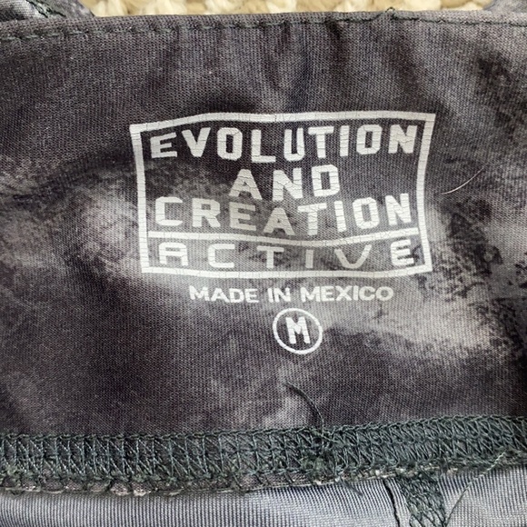 EVOLUTION AND CREATION Active Grey Tie Dye Tribal Dream Catcher Leggings yoga m - Picture 9 of 10